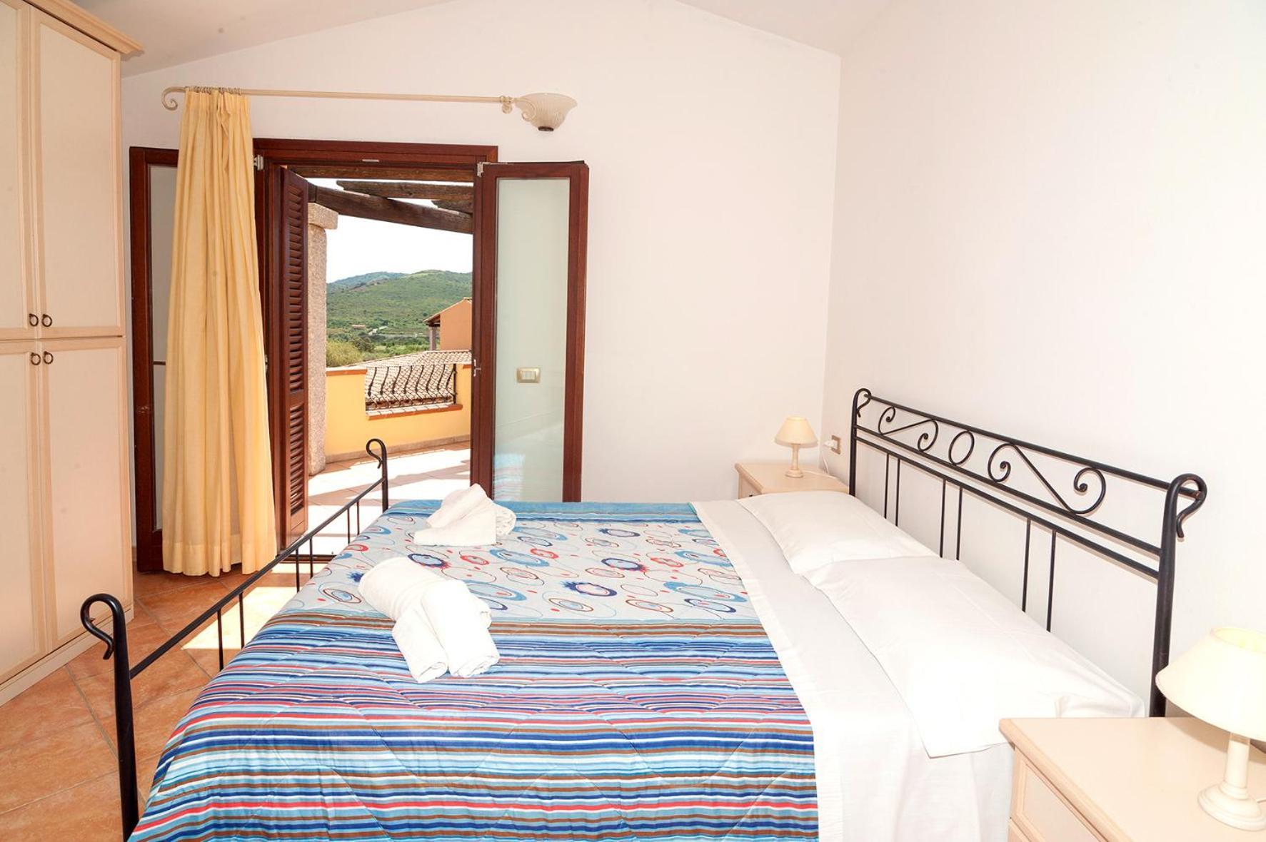 Aparthotel Li Troni Budoni Exterior foto